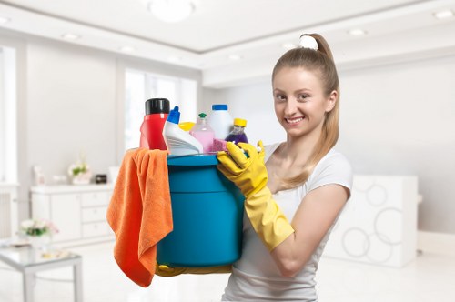 Commercial and residential deep cleaning service covering Dulwich